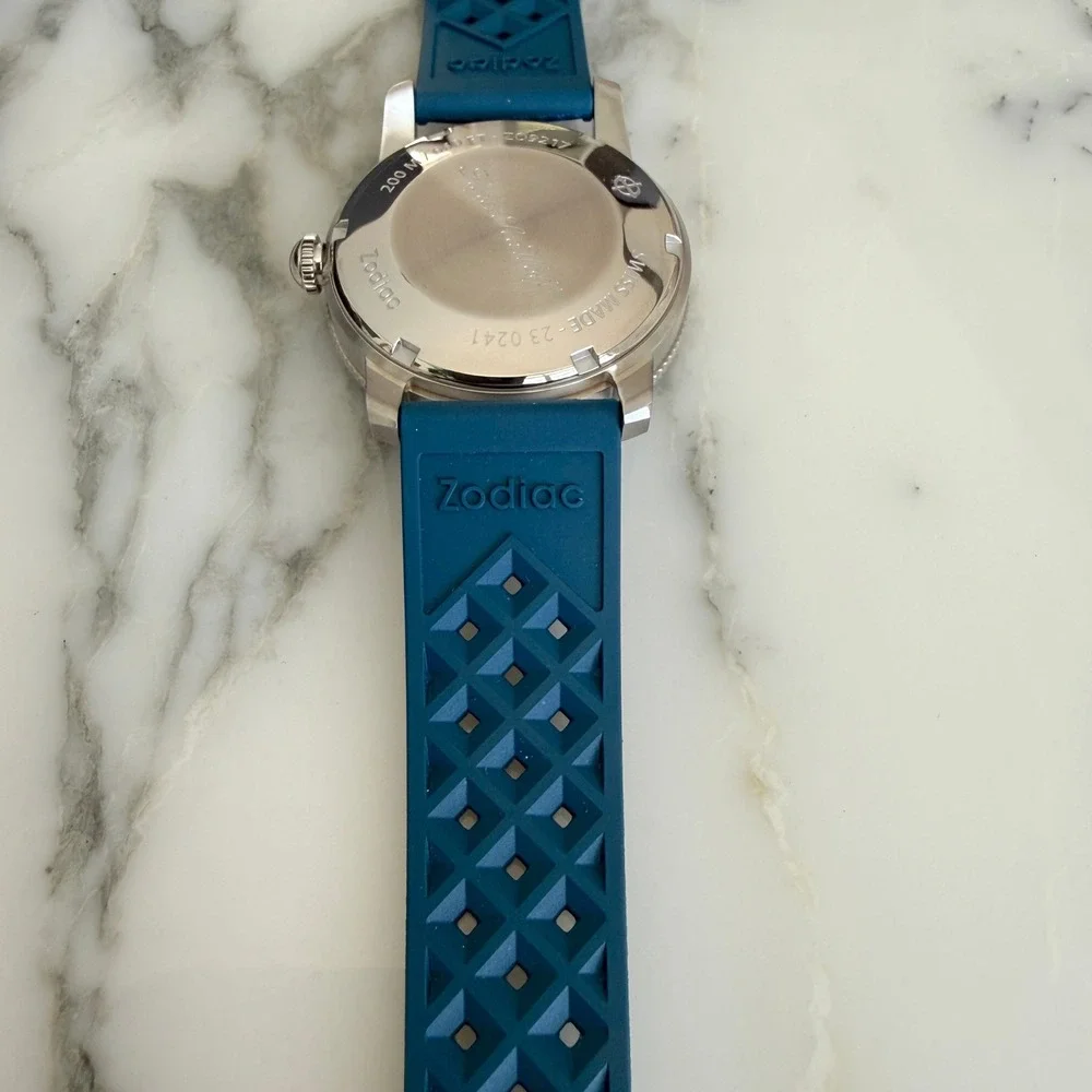 Zodiac Super Sea Wolf Automatic 200M Teal Blue Dial Rubber Strap Watch ZO9217